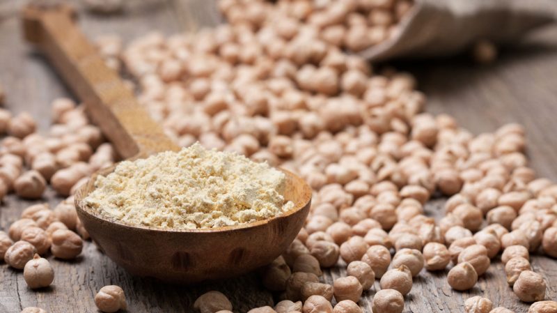 Dehydrated Chickpeas (Whole or Powdered Form)