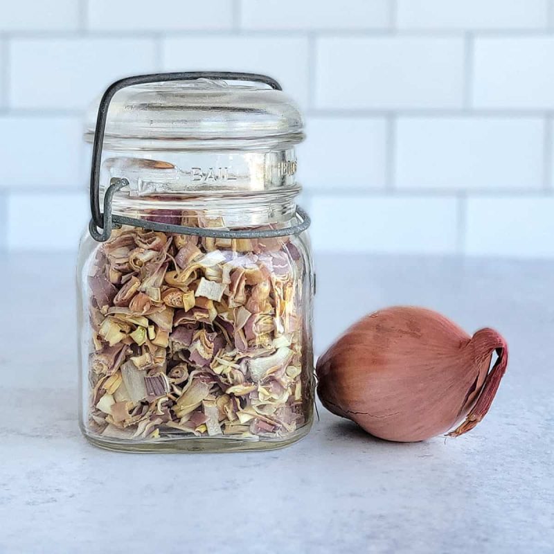 Dehydrated Shallots