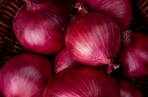 Ecofield Exports offers premium red onions from India with reliable supply and competitive prices.